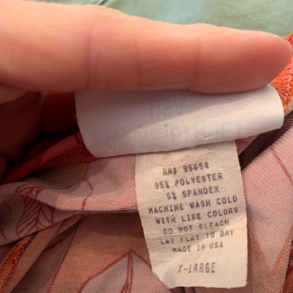 🌺Floral Y2K Shirt w/ Asymmetrical Lettuce Trim Hem and 3/4 Length Sleeves XL🌺 - Picture 5 of 6